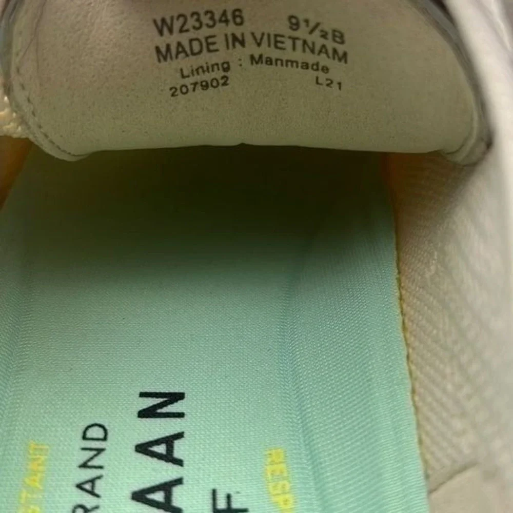 Cole Haan Original Grand Stitchlite Oxford Spike less Golf‎ Shoes NWB women 9.5